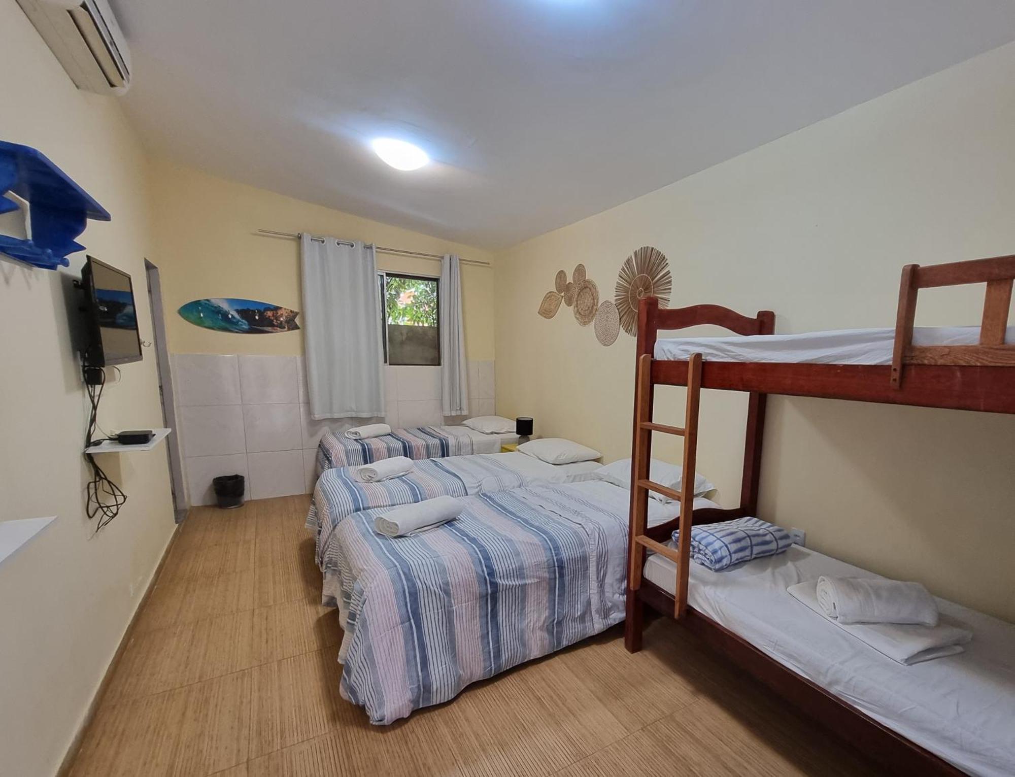 Casa Swell Hostel Фернанду-де-Нороння Екстер'єр фото