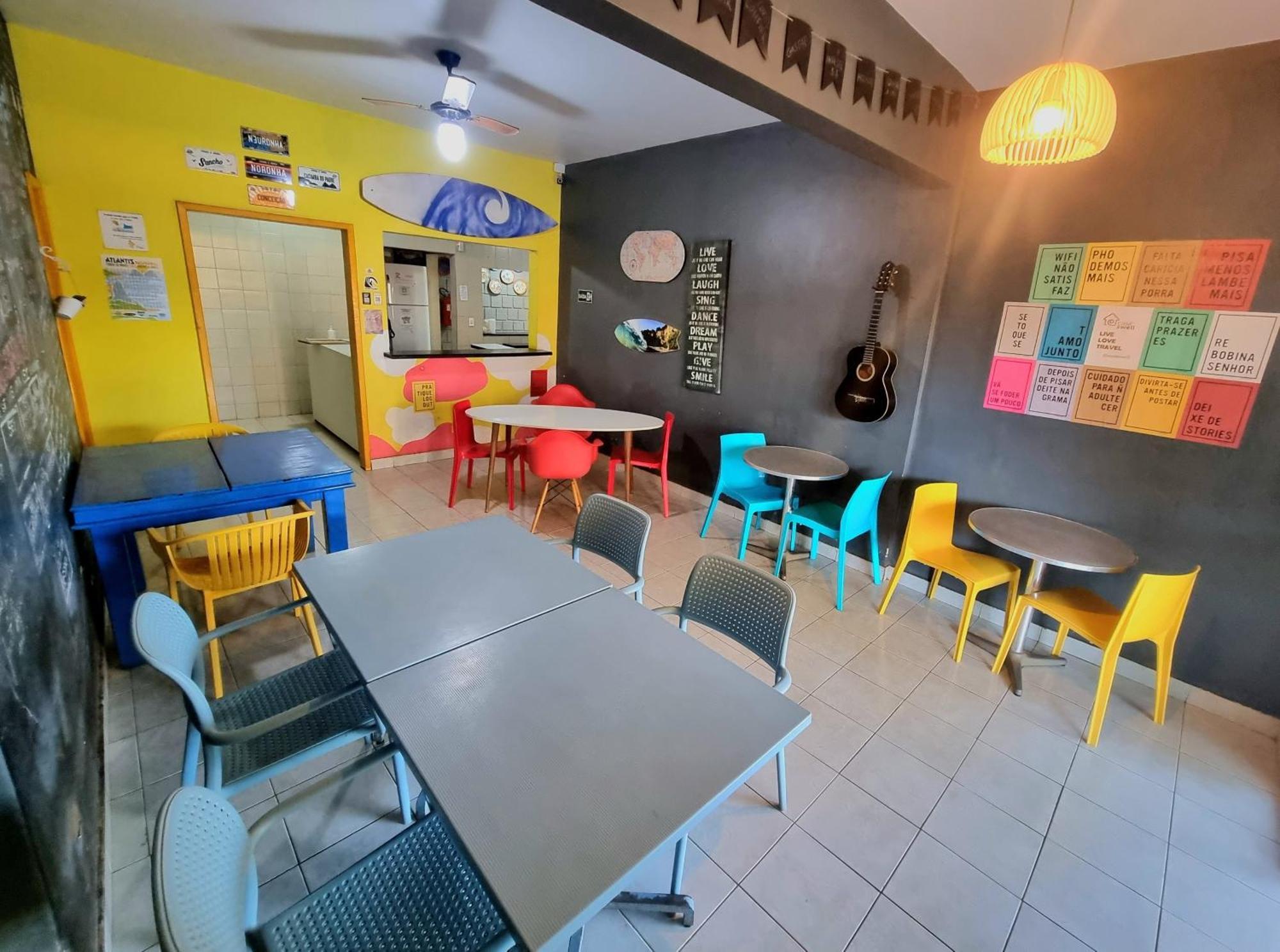 Casa Swell Hostel Фернанду-де-Нороння Екстер'єр фото