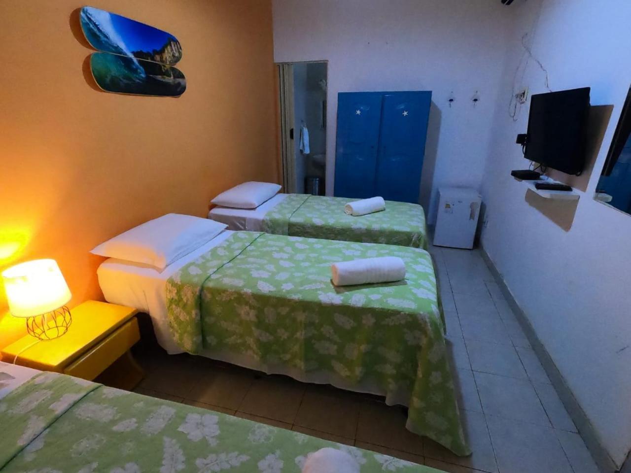 Casa Swell Hostel Фернанду-де-Нороння Екстер'єр фото