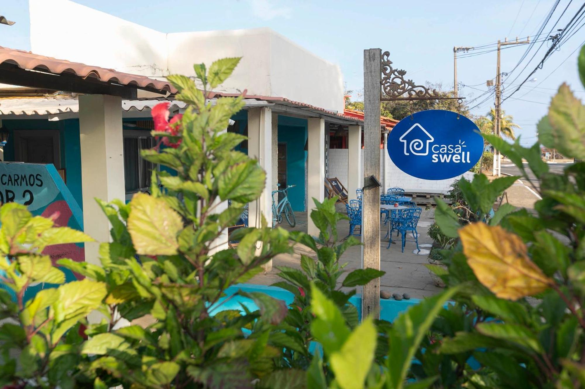 Casa Swell Hostel Фернанду-де-Нороння Екстер'єр фото